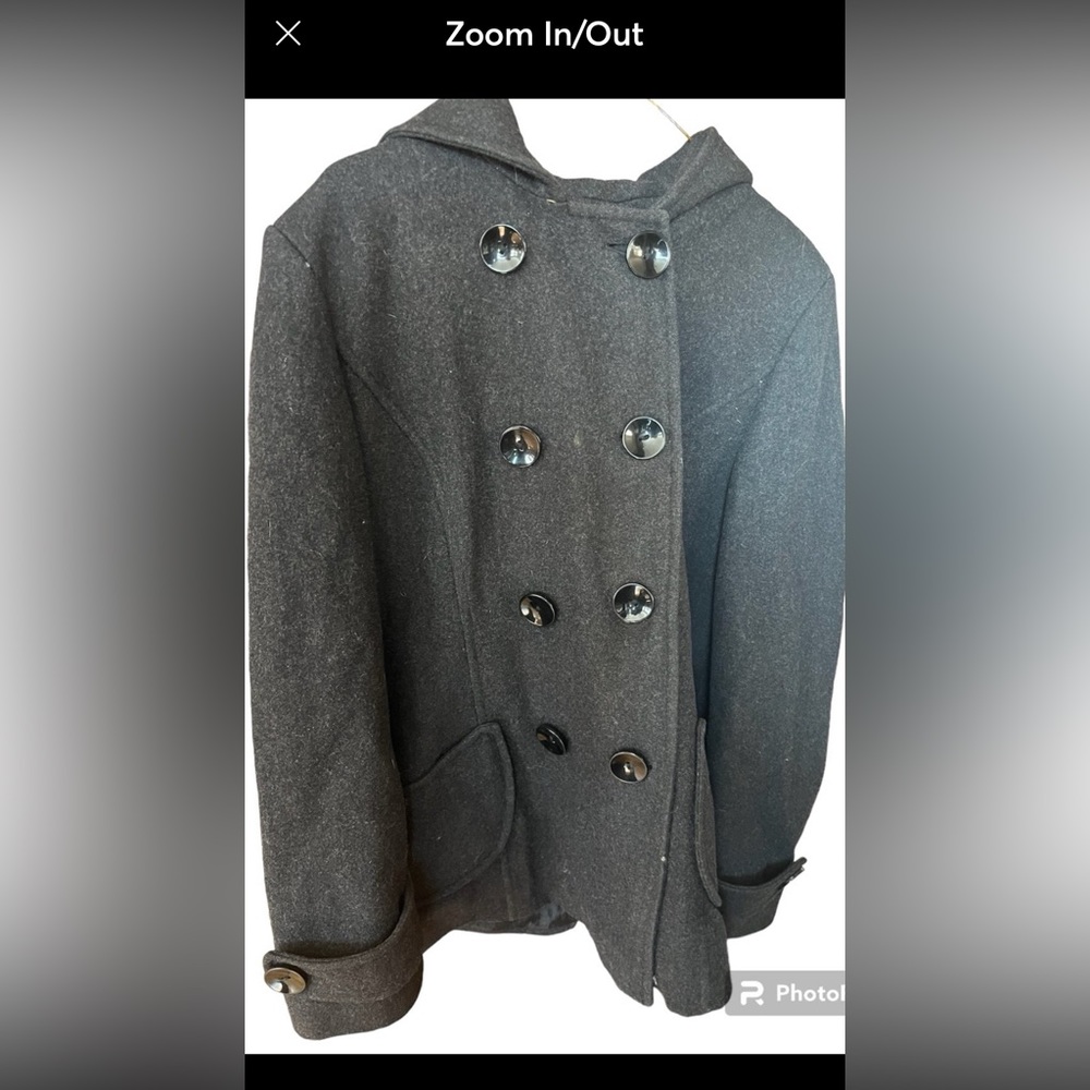 Andrea Brem medium grey button down lined hooded coat.